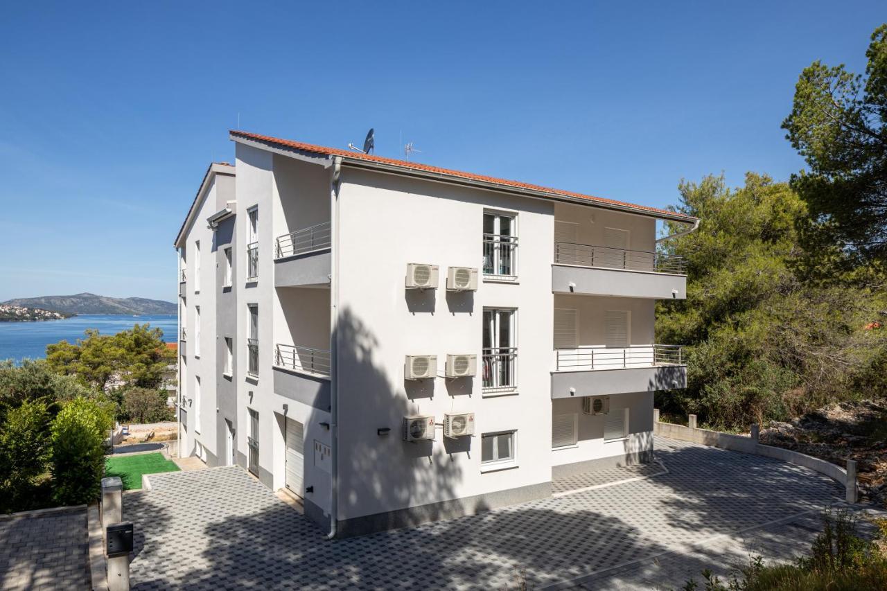 Villa Palavra Trogir Bagian luar foto