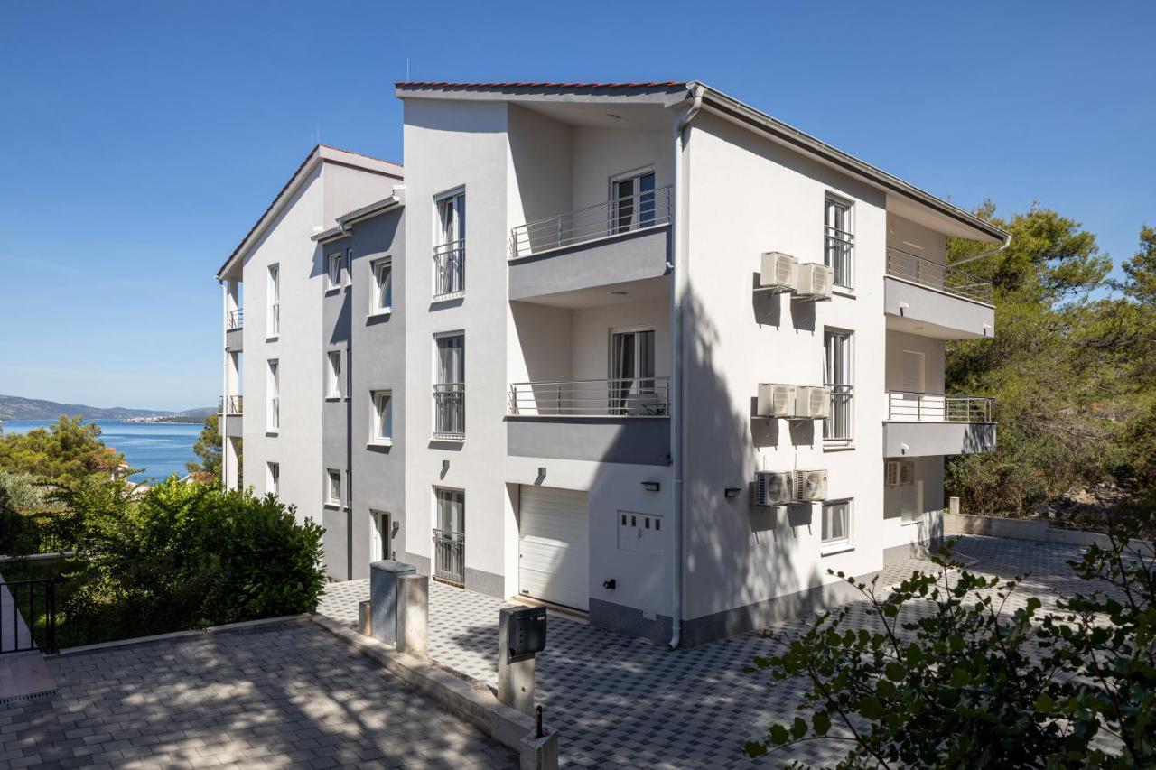 Villa Palavra Trogir Bagian luar foto