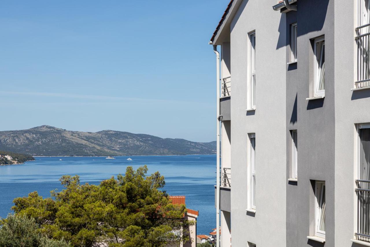 Villa Palavra Trogir Bagian luar foto