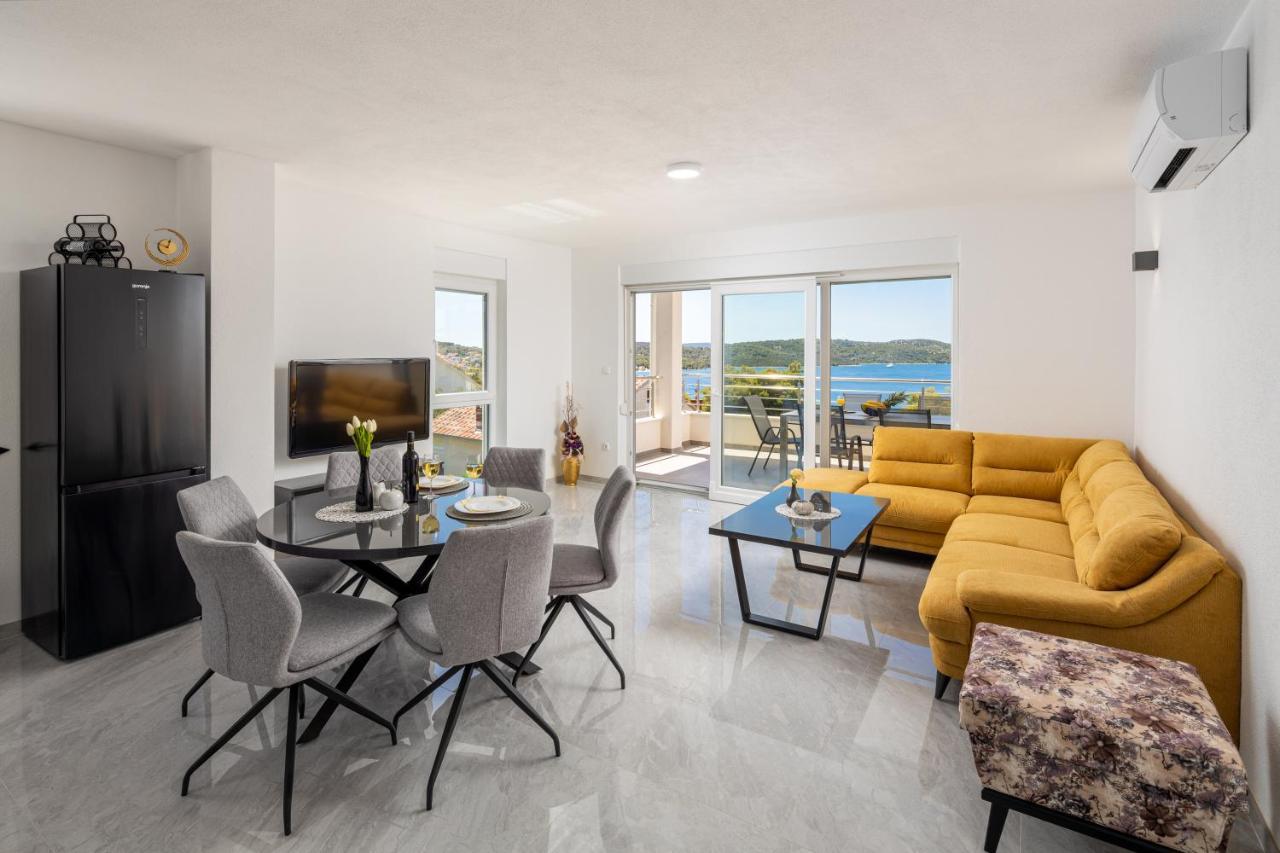 Villa Palavra Trogir Bagian luar foto