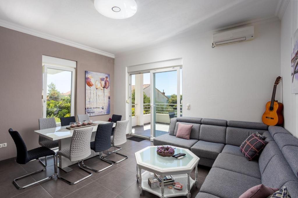 Villa Palavra Trogir Bagian luar foto